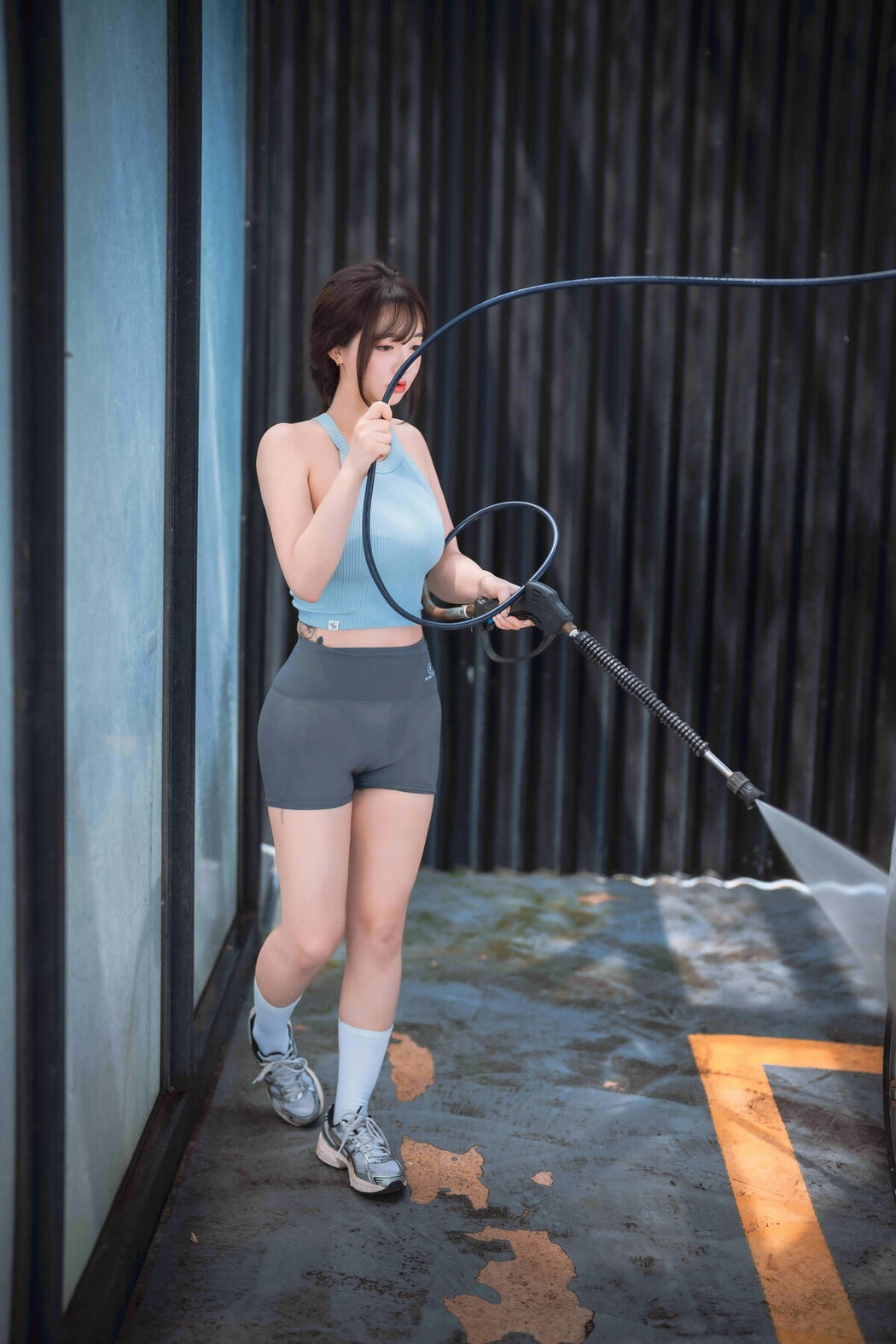 DJAWA Son Ye-Eun 손예은 – Wash My Car