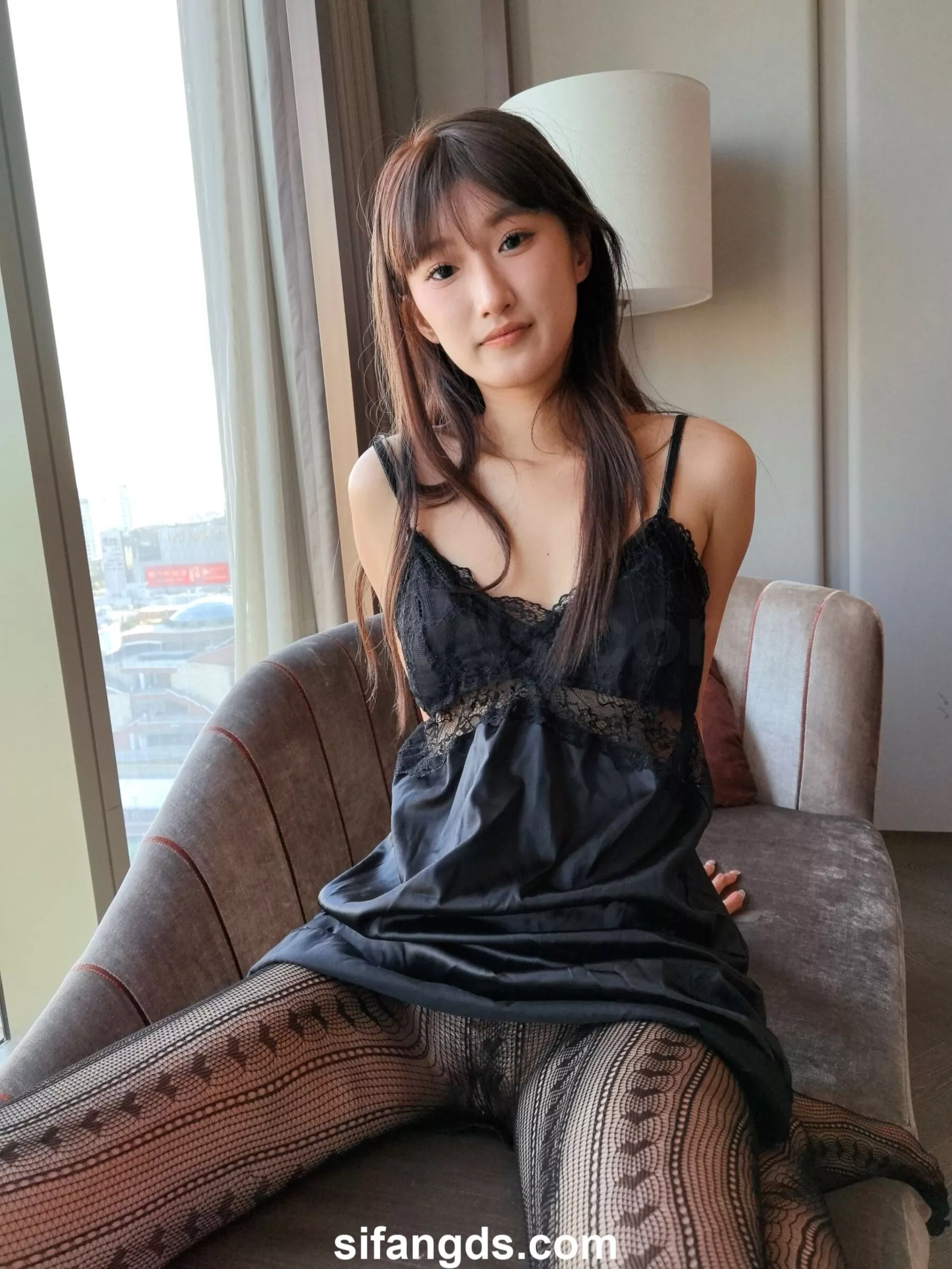 452P