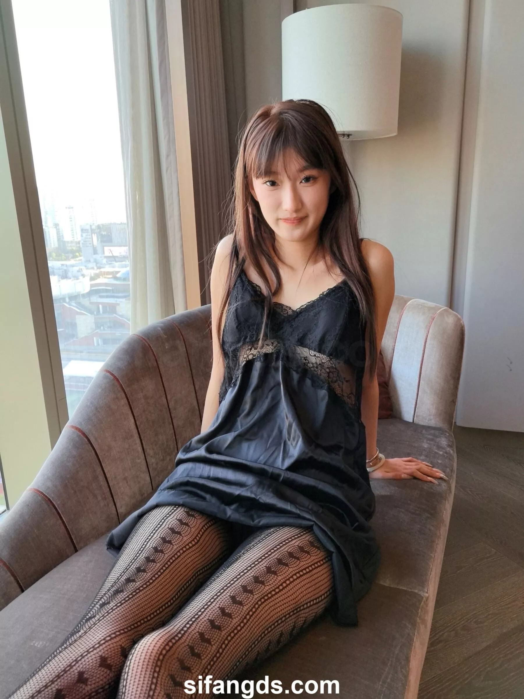 456P
