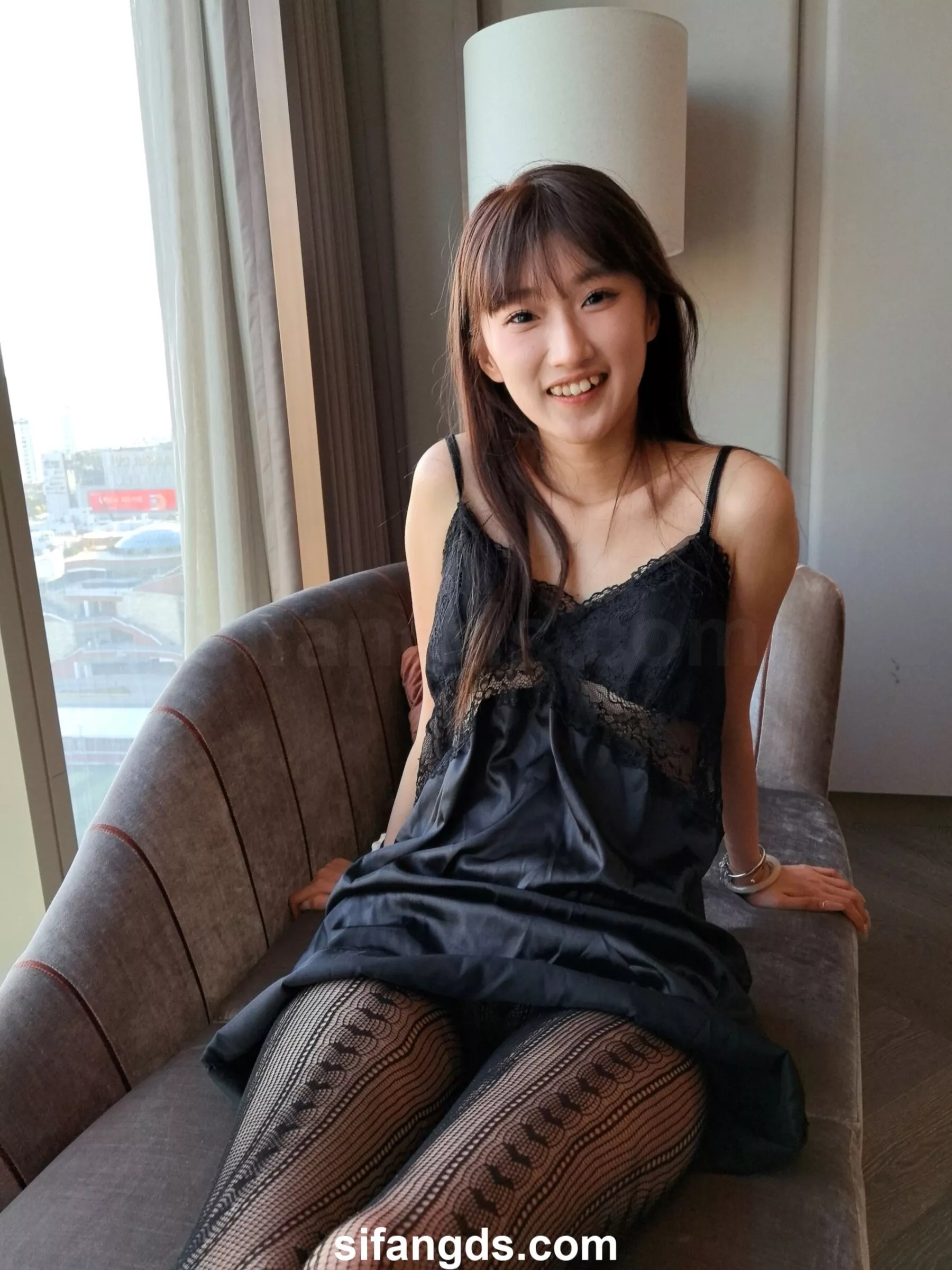 461P
