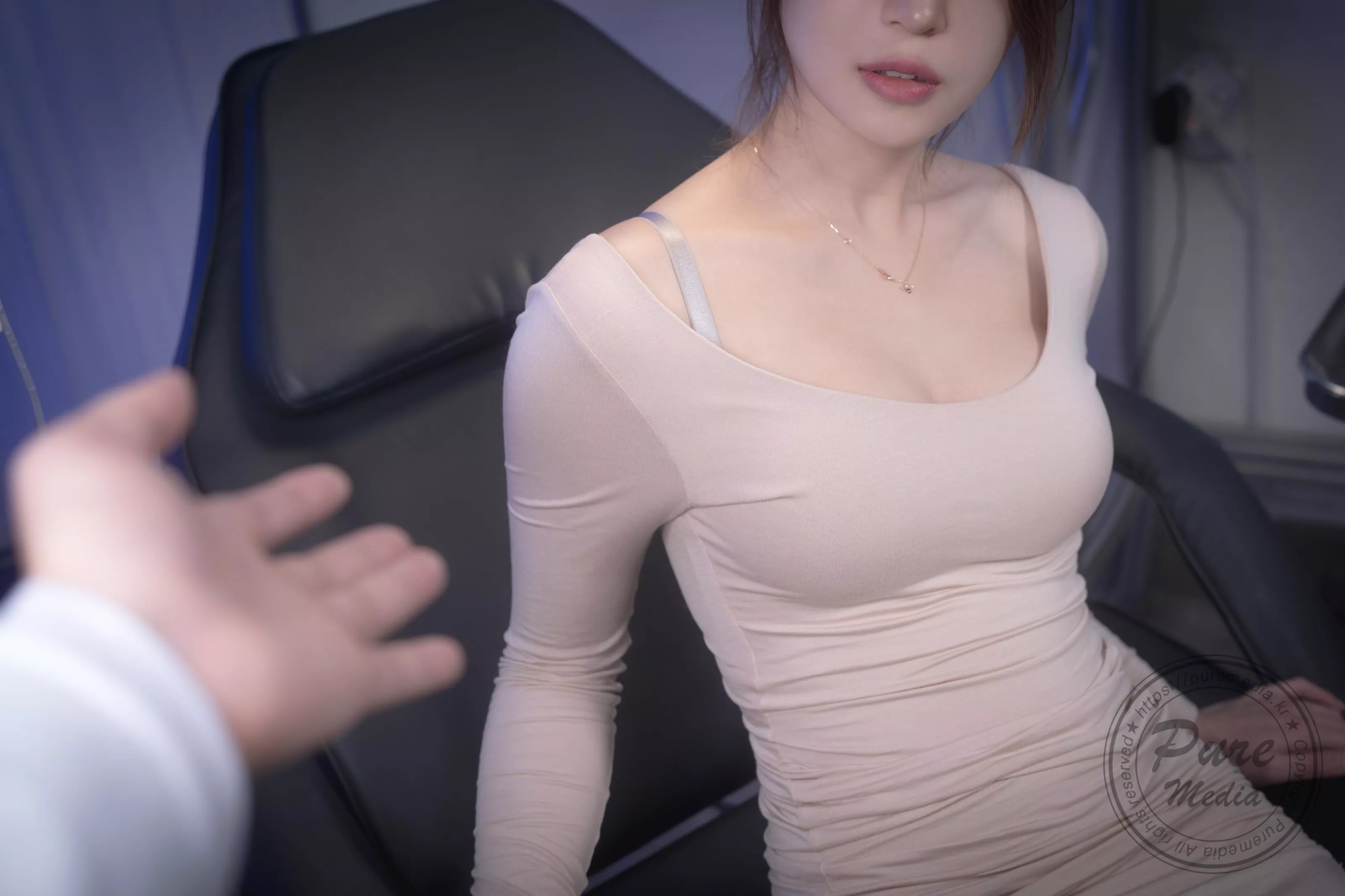 050P