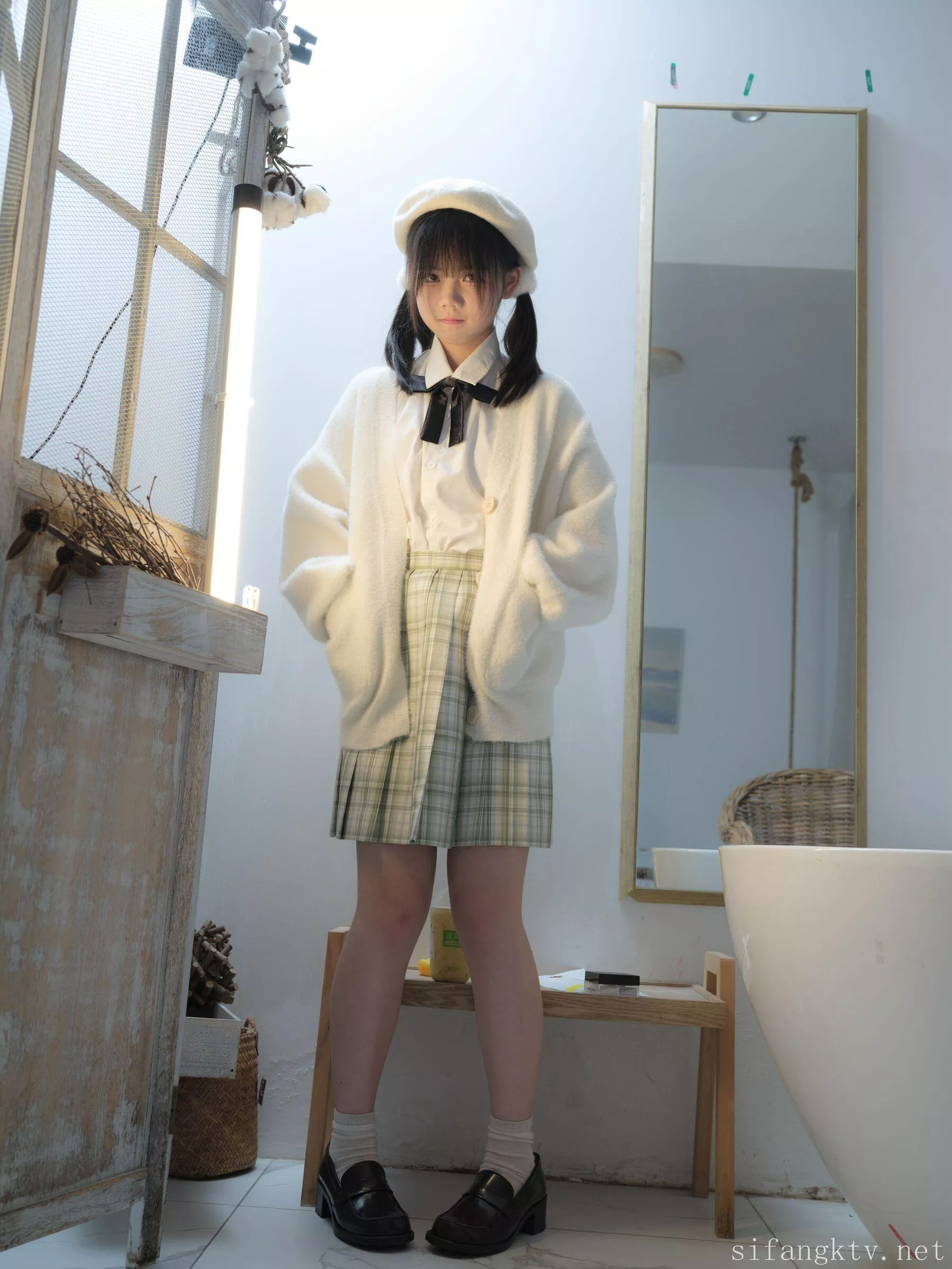 157P